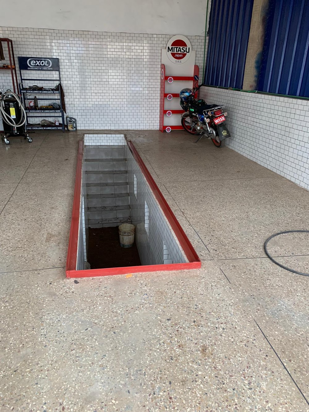 Quicklube auto services