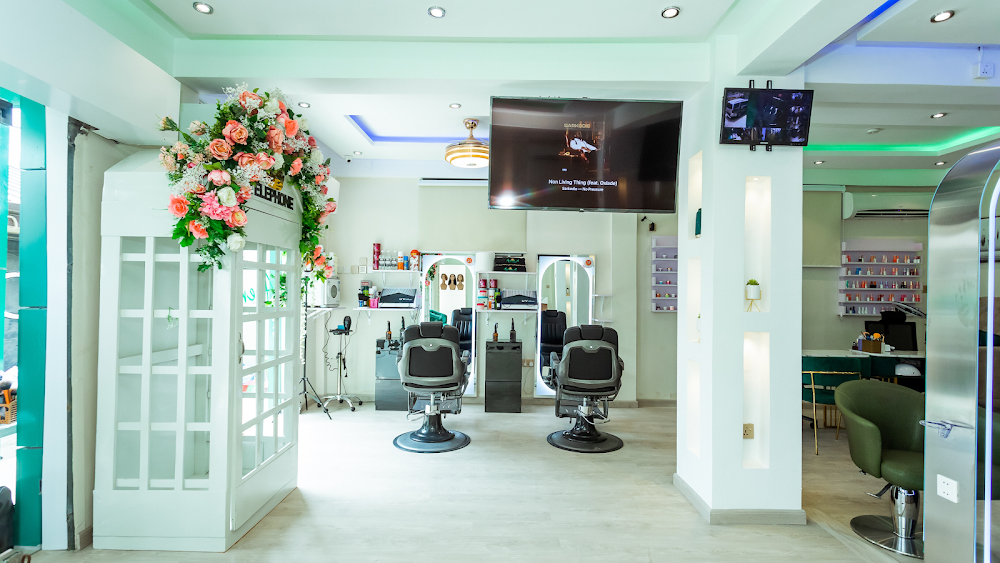 Avenue A Beauty Lounge & Spa