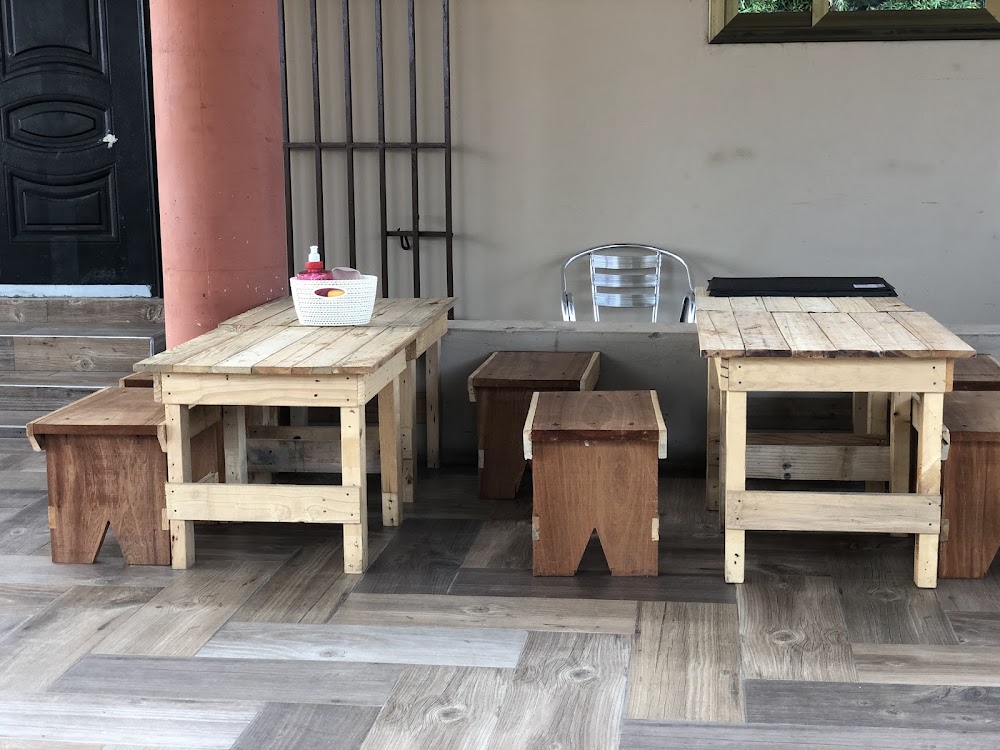 Ayewam Restaurant