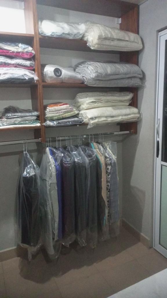 BS LAUNDRY & CLEANING SERVICES