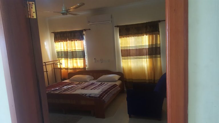 Cleaver Guest House
