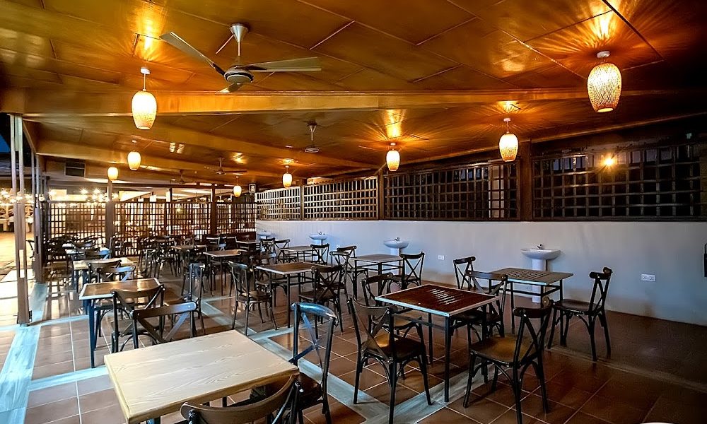 Fridays Bar & Restaurant