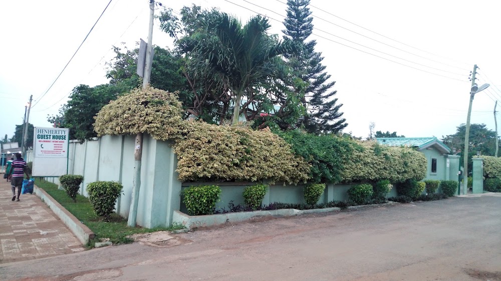 Henhertty Guest House