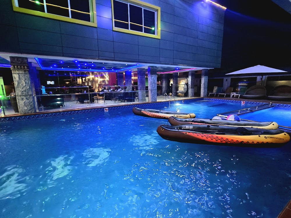 IKE City Hotel