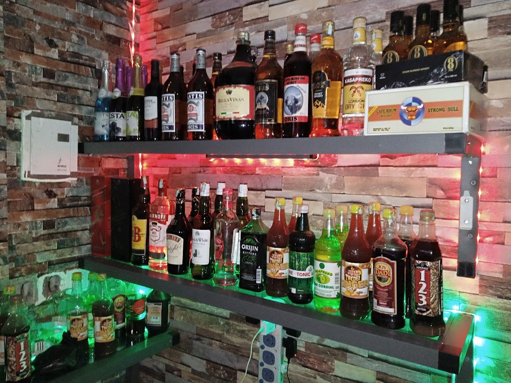 MIDDLE EAST GRILL & BAR