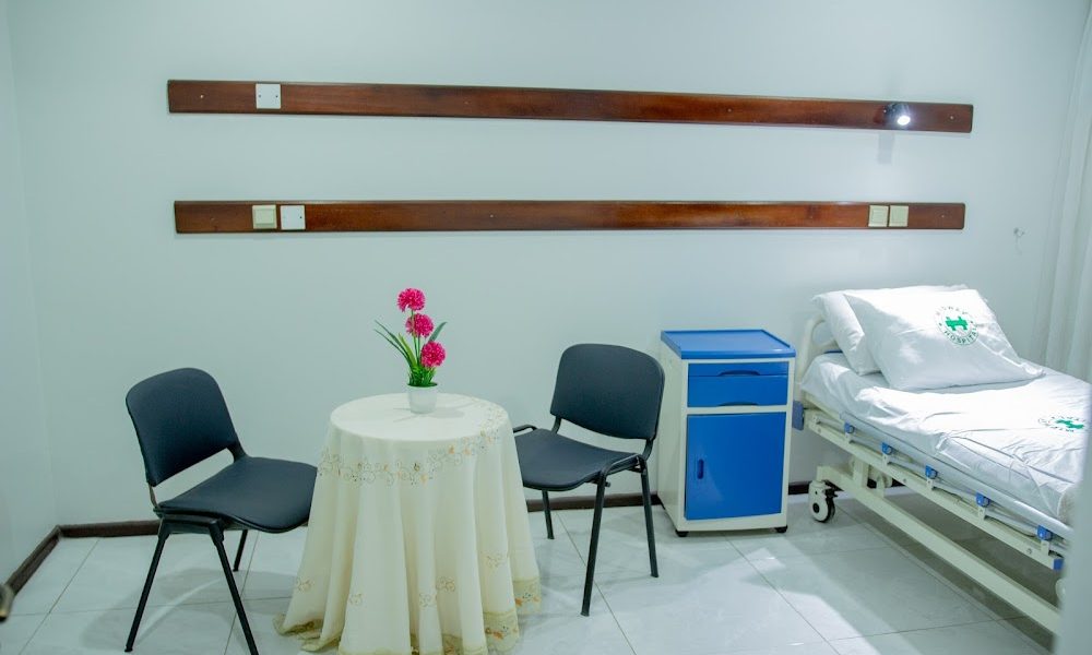 Midway Hospital