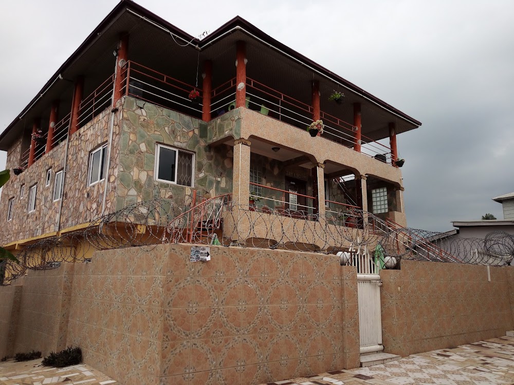 Sakdana Guest House