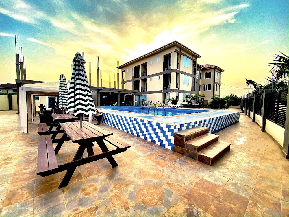 SM PREMIER RESORT