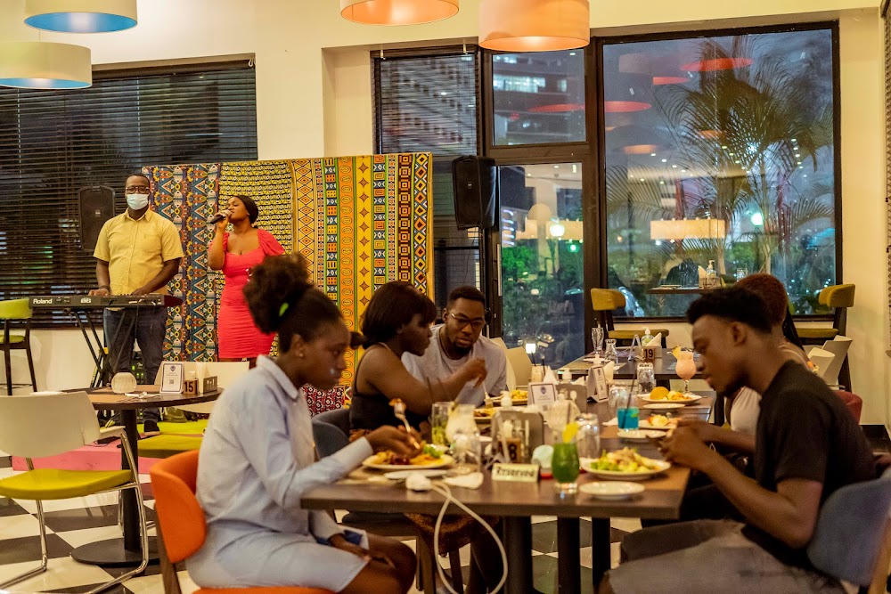 SnT Restaurant